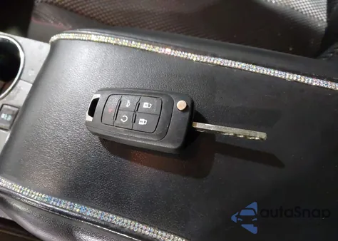 2015 Chevrolet Equinox 1Lt z USA, uszkodzony, nr VIN 2GNFLFEK6F6170918